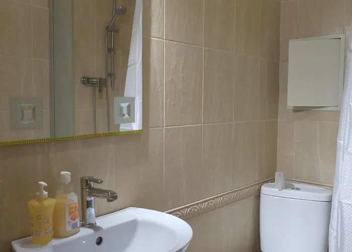 японська 5 Apartamento