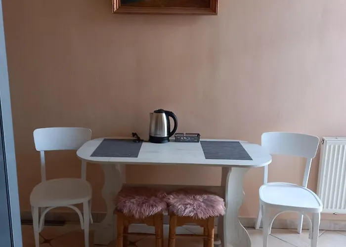 японська 5 Apartamento